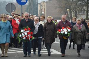 Tomaszowianie upamiętnili 100-lecie Niepodległej [ZDJĘCIA]